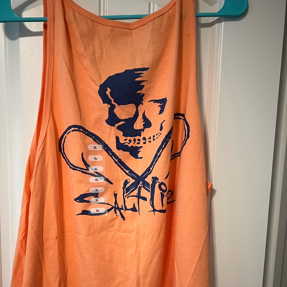 NWT XL Salt Life Tank